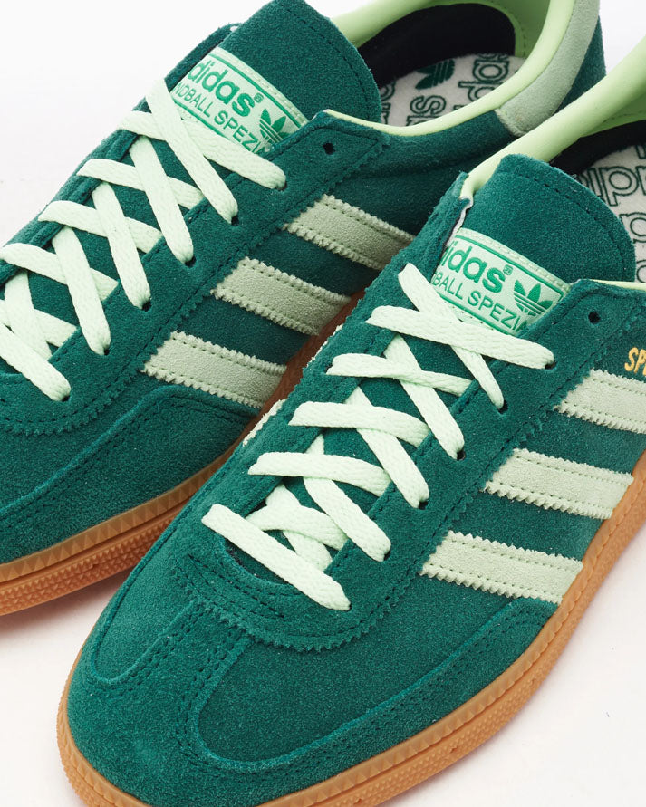 ADIDAS IE589696