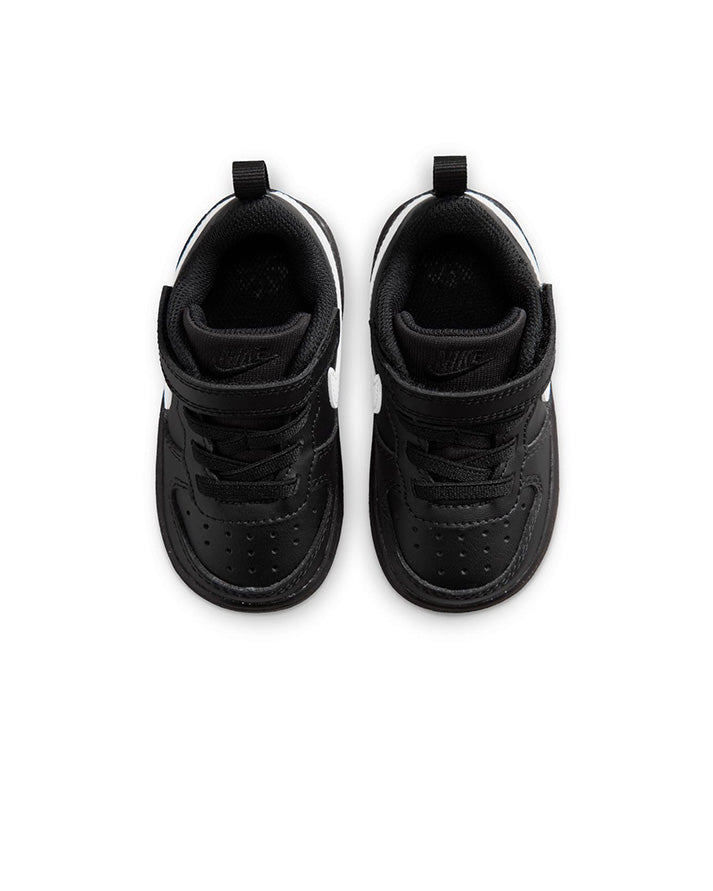 DV5458013 NIKE
