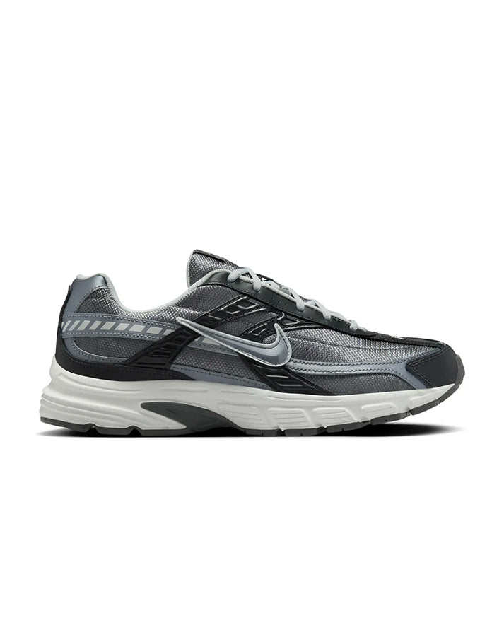 nike initiator 