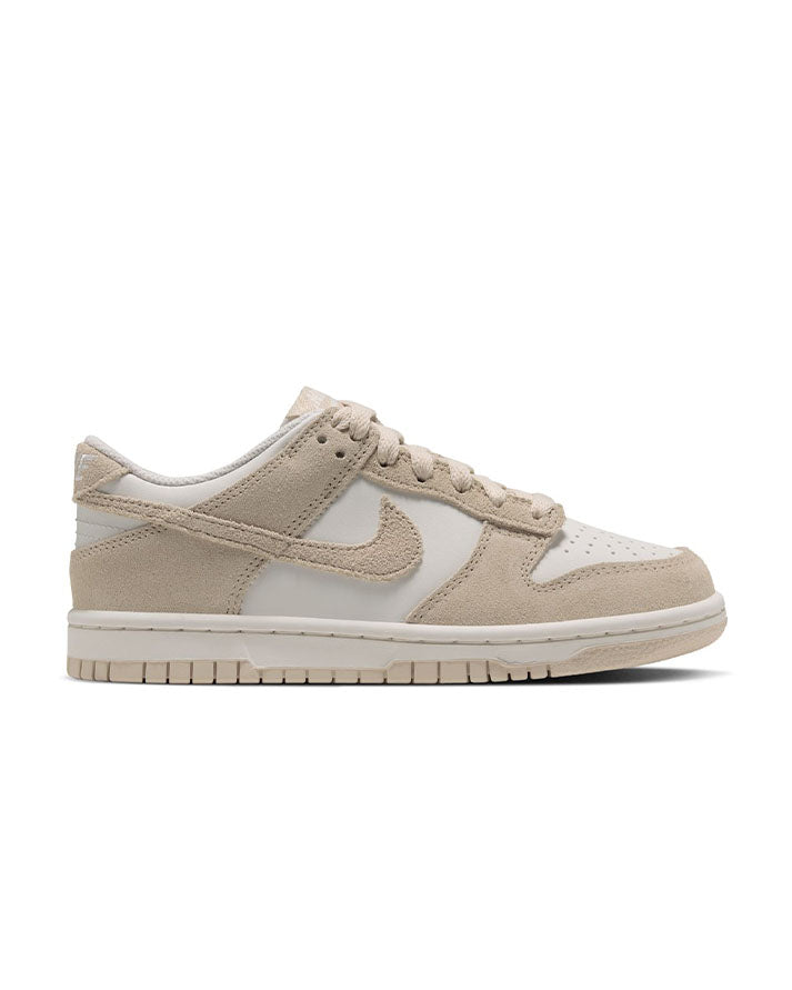 nike dunk low sde gs 
