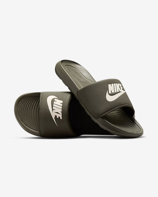 NIKE CN9675303
