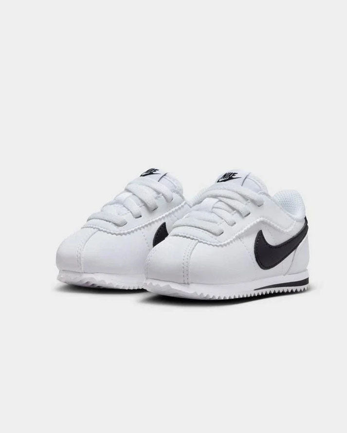 NIKE DM0952108