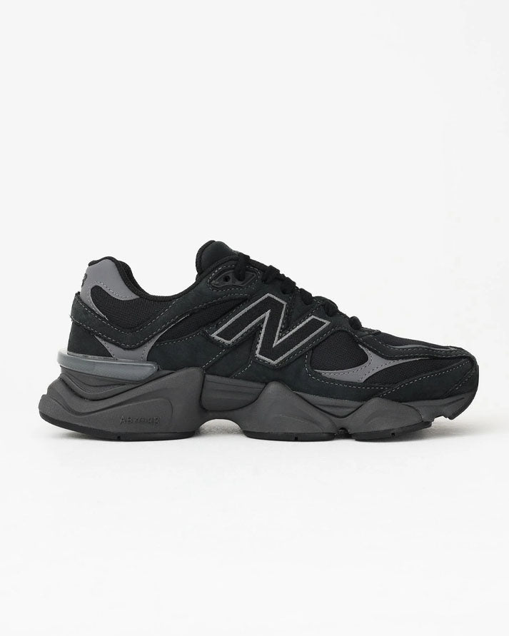 New Balance 9060  UOMO 