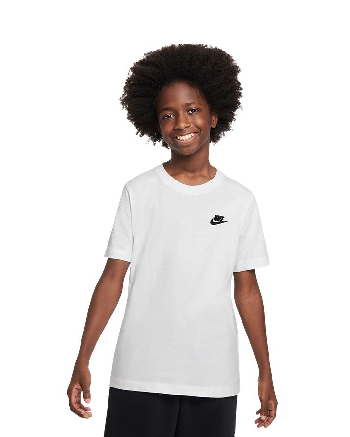 nike t-shirt  nike sportswear 