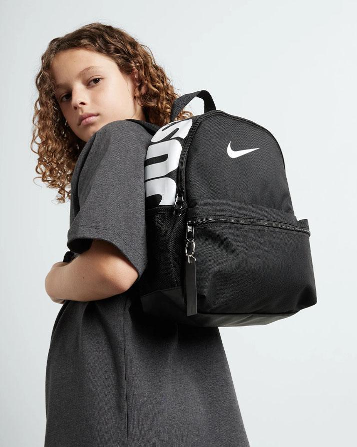 Nike brsla jdi mini bkpk nero DR6091010 NIKE