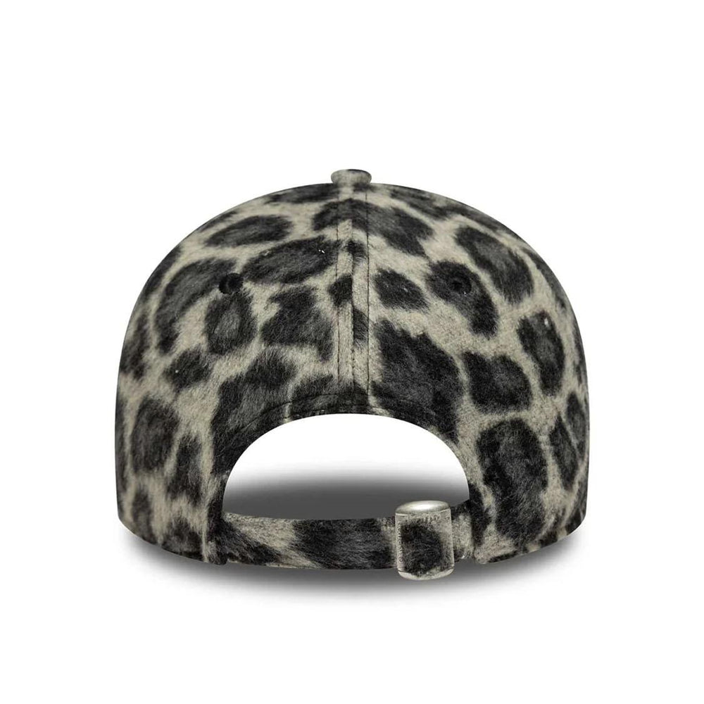 
                  
                    New Era Berretto Leopardato 60691313ASS NEW ERA
                  
                