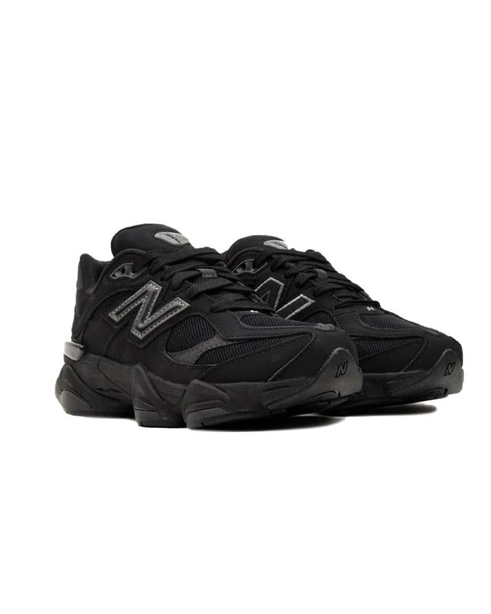 New Balance 9060 Tutta Nera 