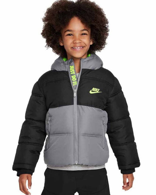 Nike chevron solid puffer jacket